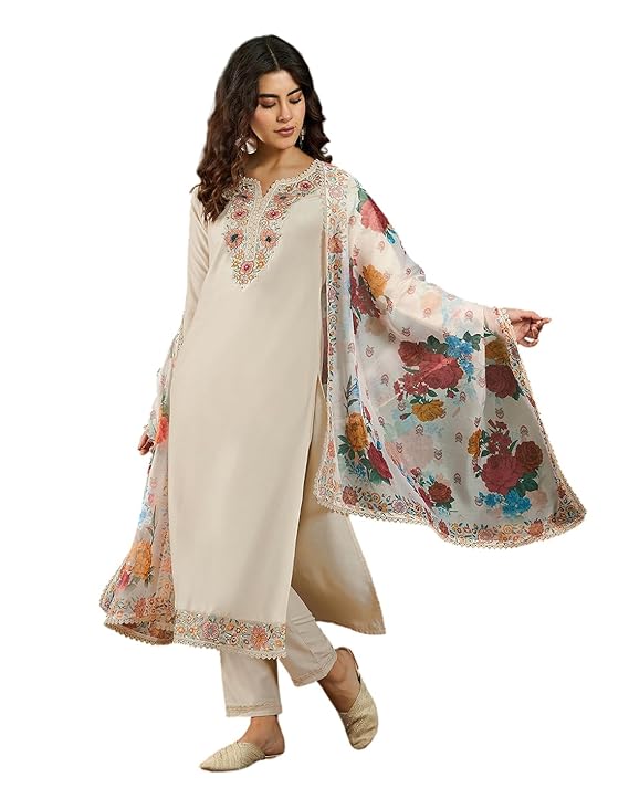 Amazon Brand - Tavasya Women Bitaliyan Thread Sequence Hand Work Embroide Kurta with Pant And Dupatta|Salwar Suit|Kurta Set|3 Piece Set
