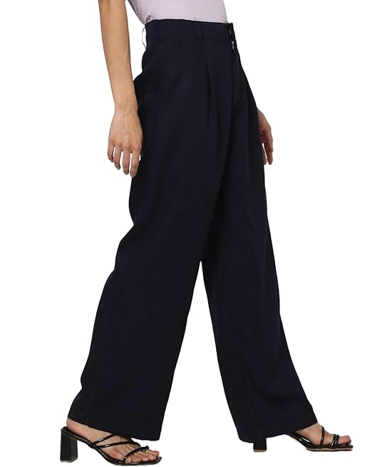 Gap Women’s Straight Fit High Rise Pants with Insert Pockets