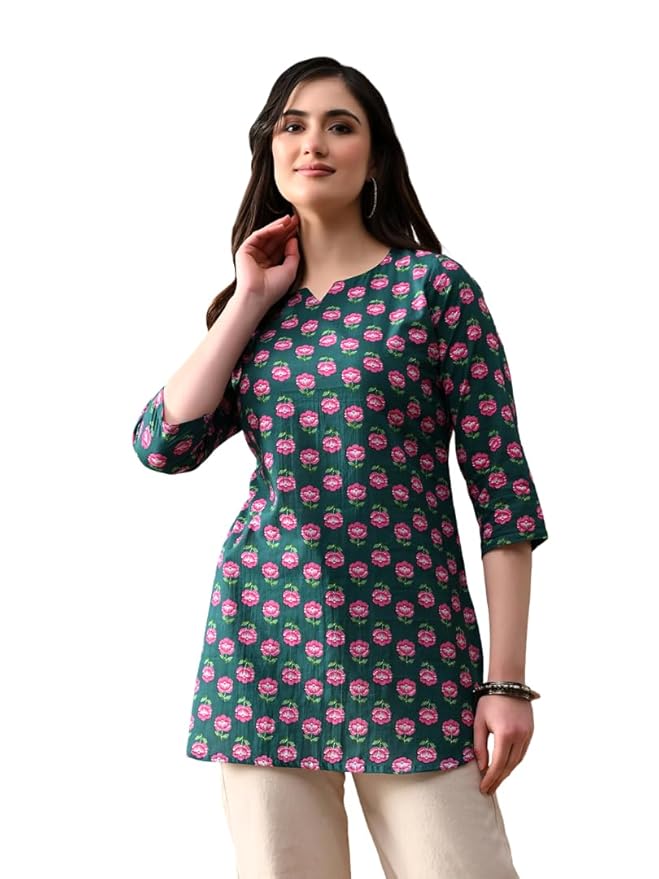 Amazon Brand - Tavasya Women Pure Cotton Katha Plain Short Kurti |Short Top| Solid Casual Tunic