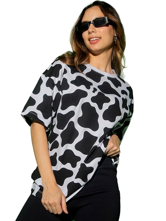 Bewakoof Women's 100% Cotton Camouflage Oversized Fit Half Sleeve Round Neck T-Shirt | Casual wear | Streetwear | Oversized Tshirt for Woman Cotton| Baggy