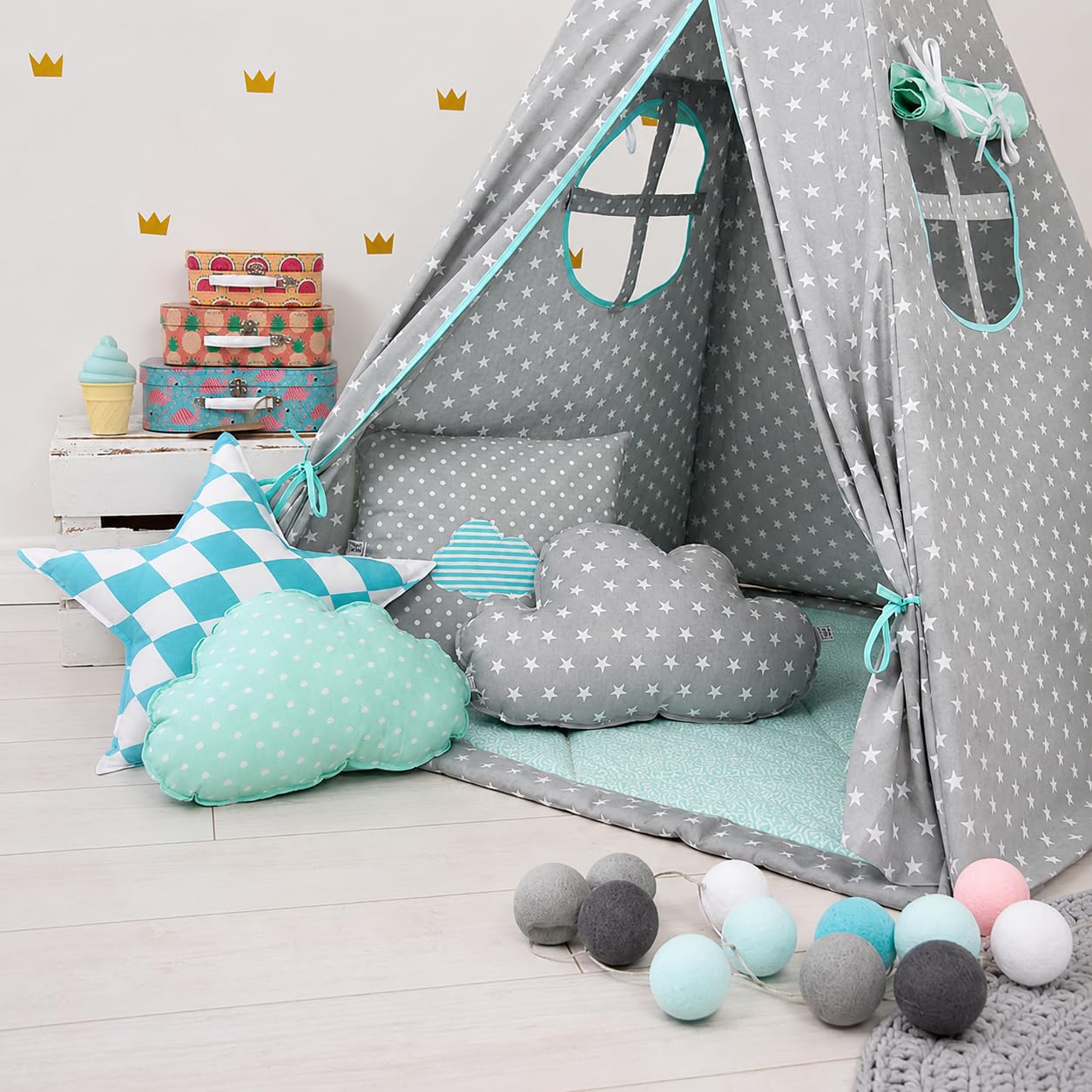Nyra Decor 2 - 14 year old kid Portable Teepee Tents with Padded Mat and Cushions Free Kit Bag Sky Bluee