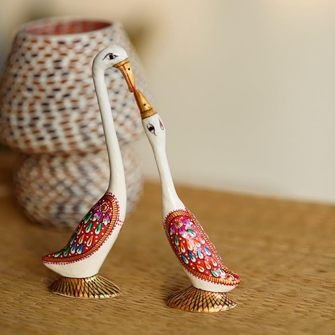 eCraftIndia Loving Swan Couple White Meenakari Metal Figurine (8 cm x 3 cm x 18)