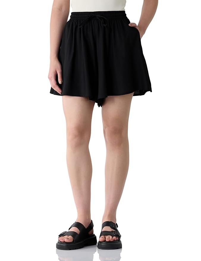 Amazon Brand - Symbol Women's Flared Shorts (with Self Fabric Belt) (Available in Plus Sizes)