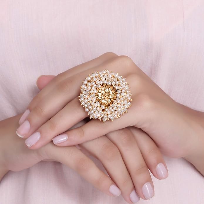 Shining Diva Fashion Gold Plated Ring for Women (Golden)(9733r)
