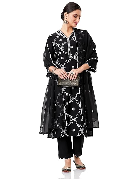 Amazon Brand - Myx Women's Embroidered Kurta Pant Set with Organza Dupatta (Available in Plus Sizes)